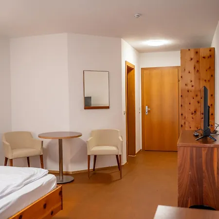 Braugast Kreuz * Frastanz